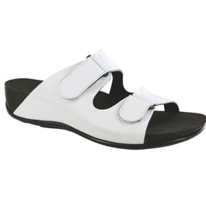 SAS Seaside Chalk White Velcro Sandals Size 9.5 Adjustable Straps NEW